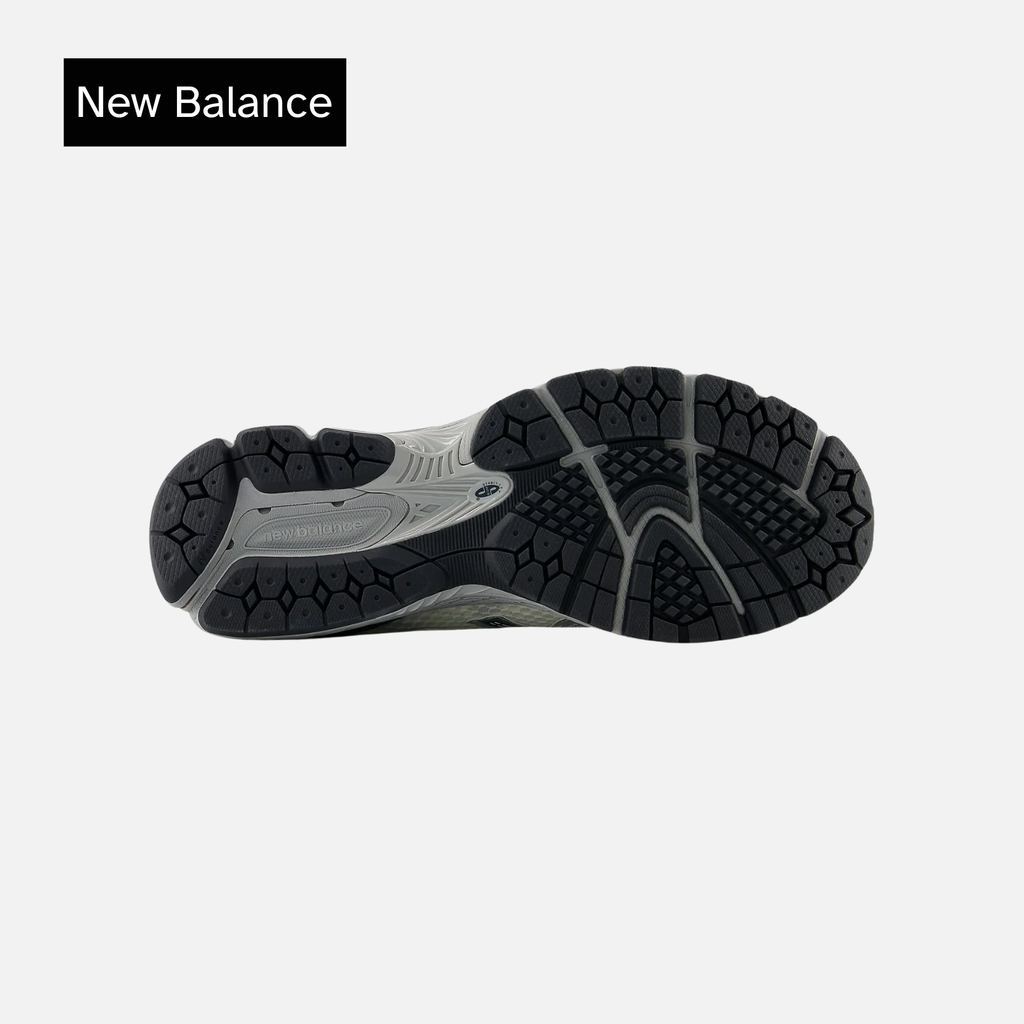 New Balance 860v2 Sea Salt Harbor Grey