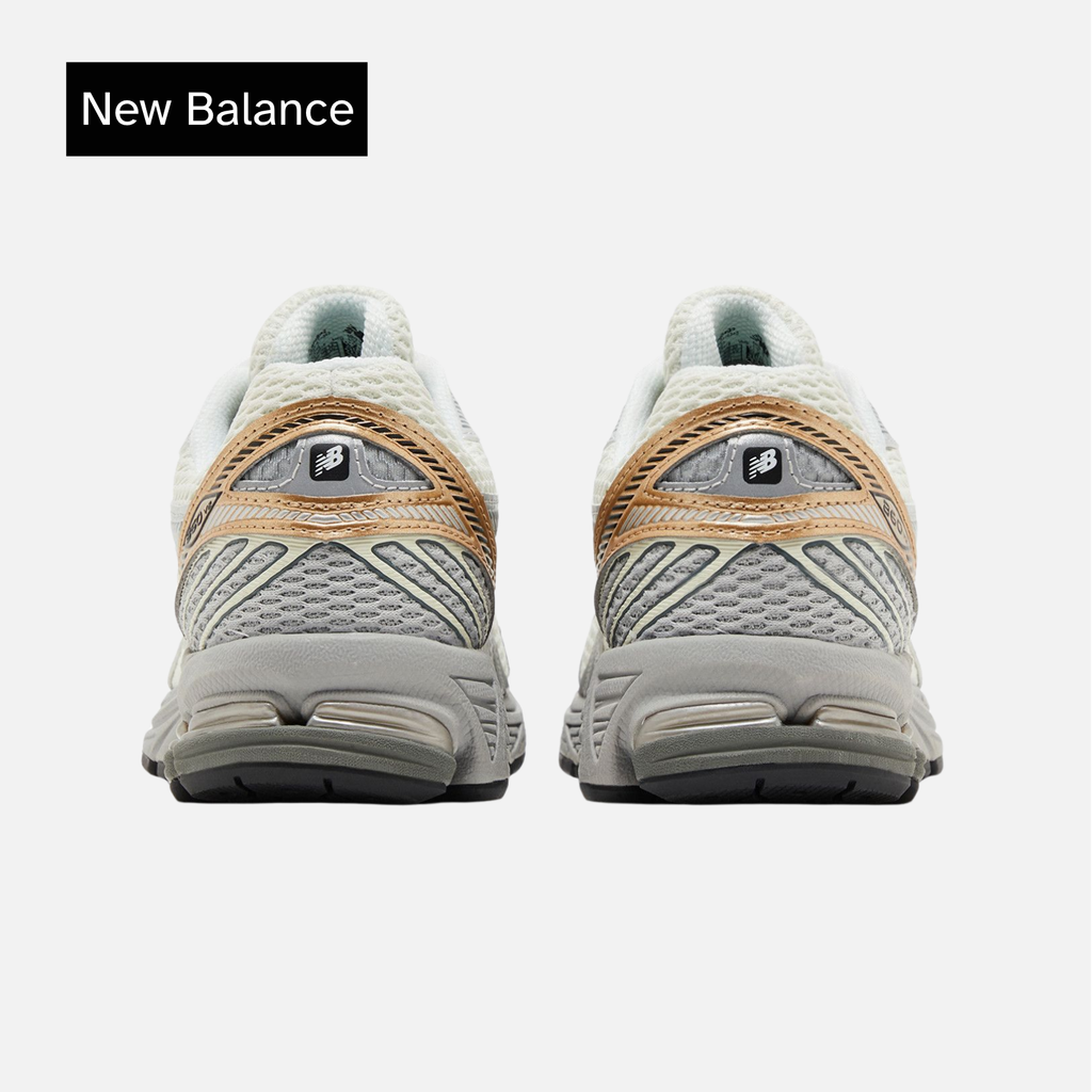 New Balance 860v2 Sea Salt Gold Metallic