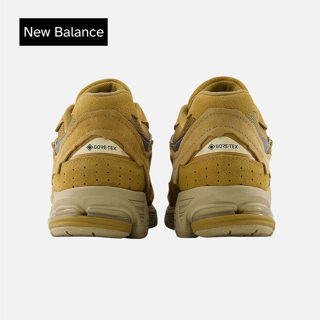 New Balance 2002R Gore-Tex Protection Pack - Stucco