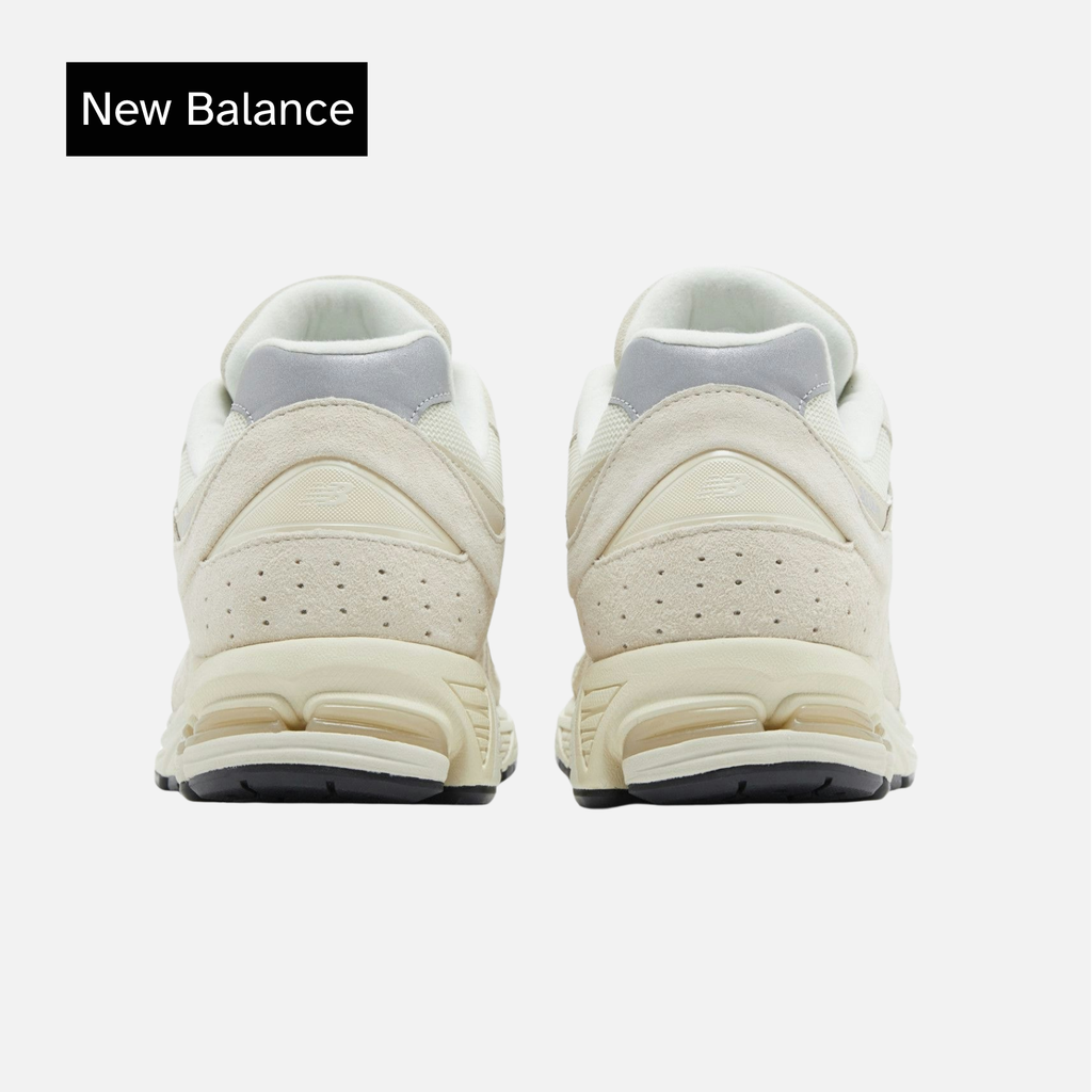 New Balance 2002R Calm Taupe